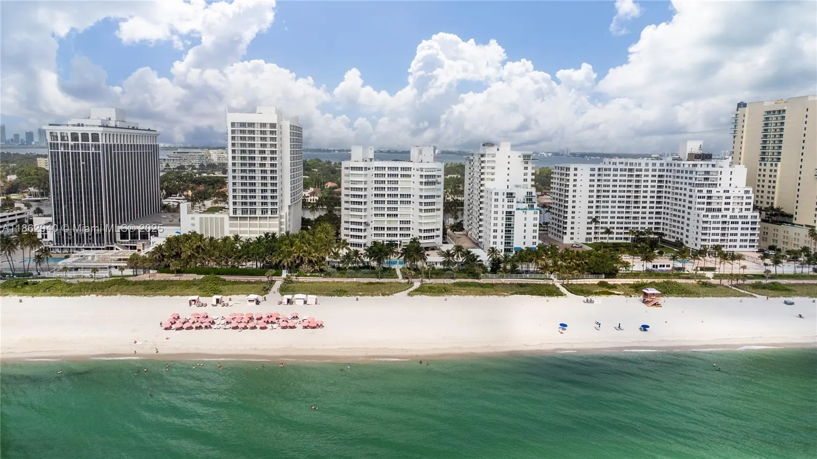 4925 Collins Ave, #4H