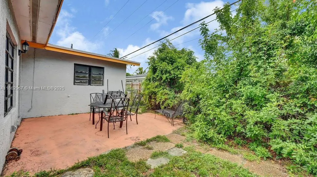 440 SW 29th terr
