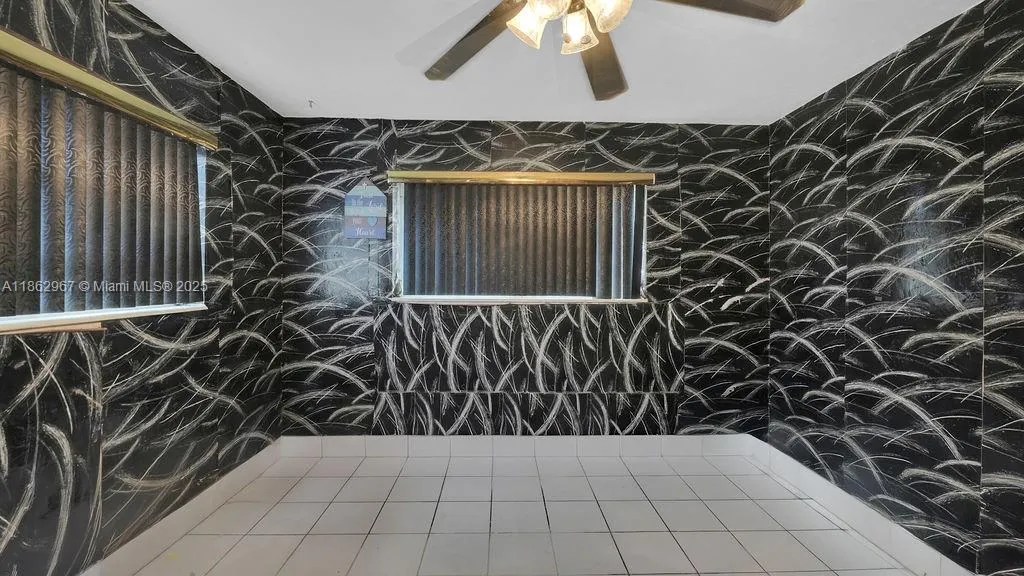 440 SW 29th terr