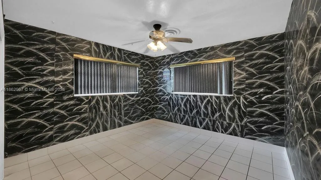440 SW 29th terr