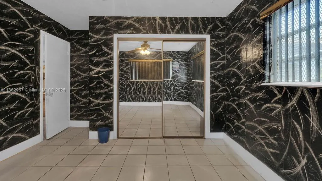 440 SW 29th terr