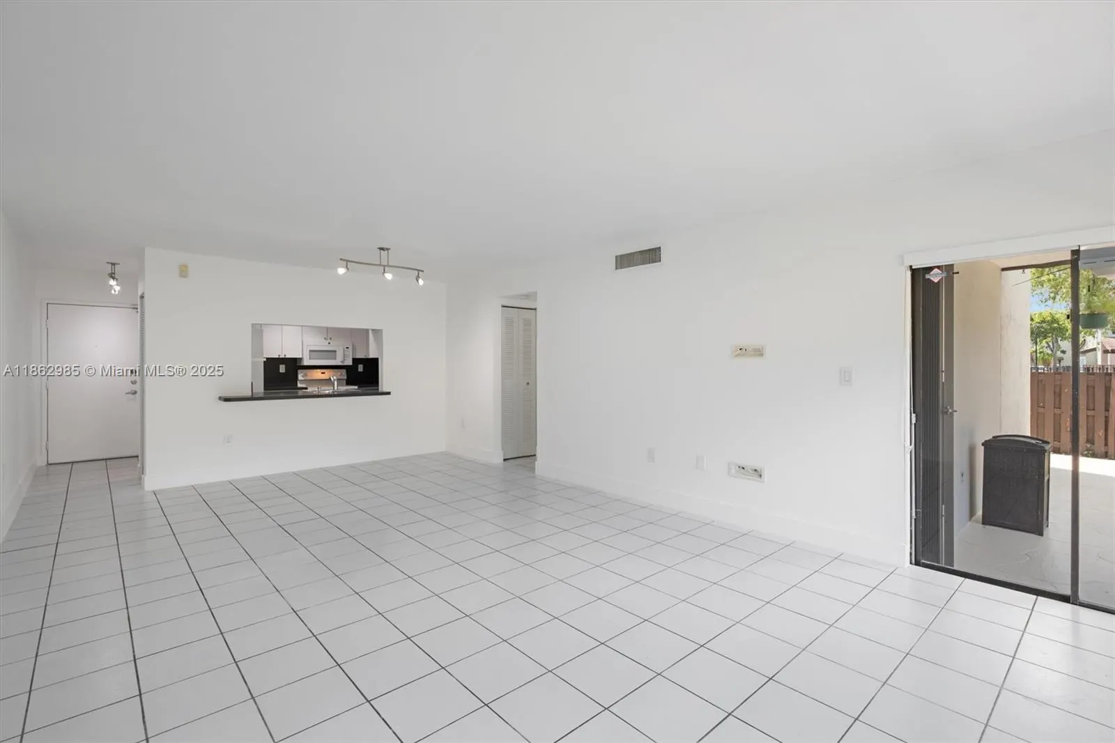 10115 NW 9th St Cir, #6-107