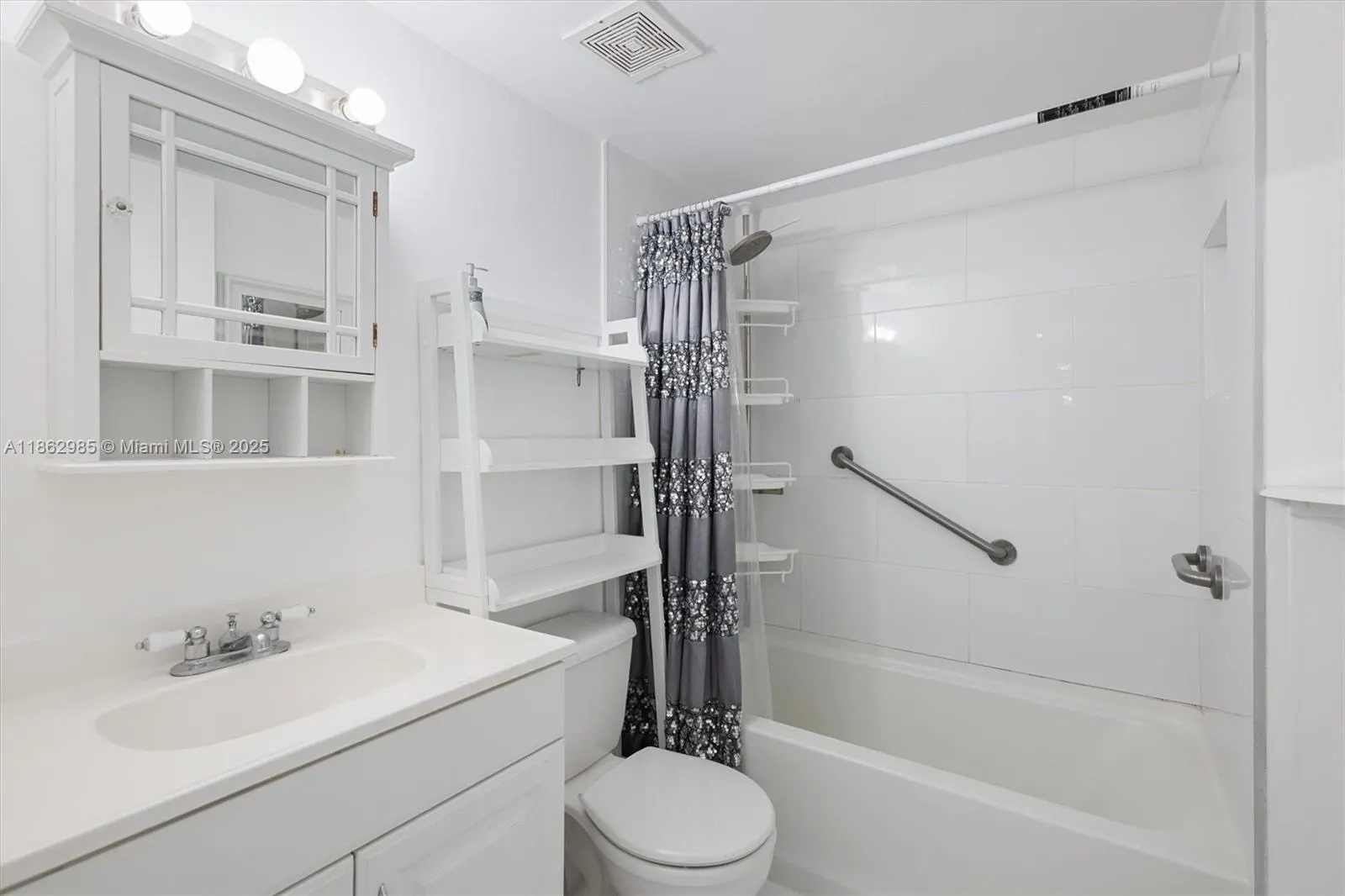 10115 NW 9th St Cir, #6-107