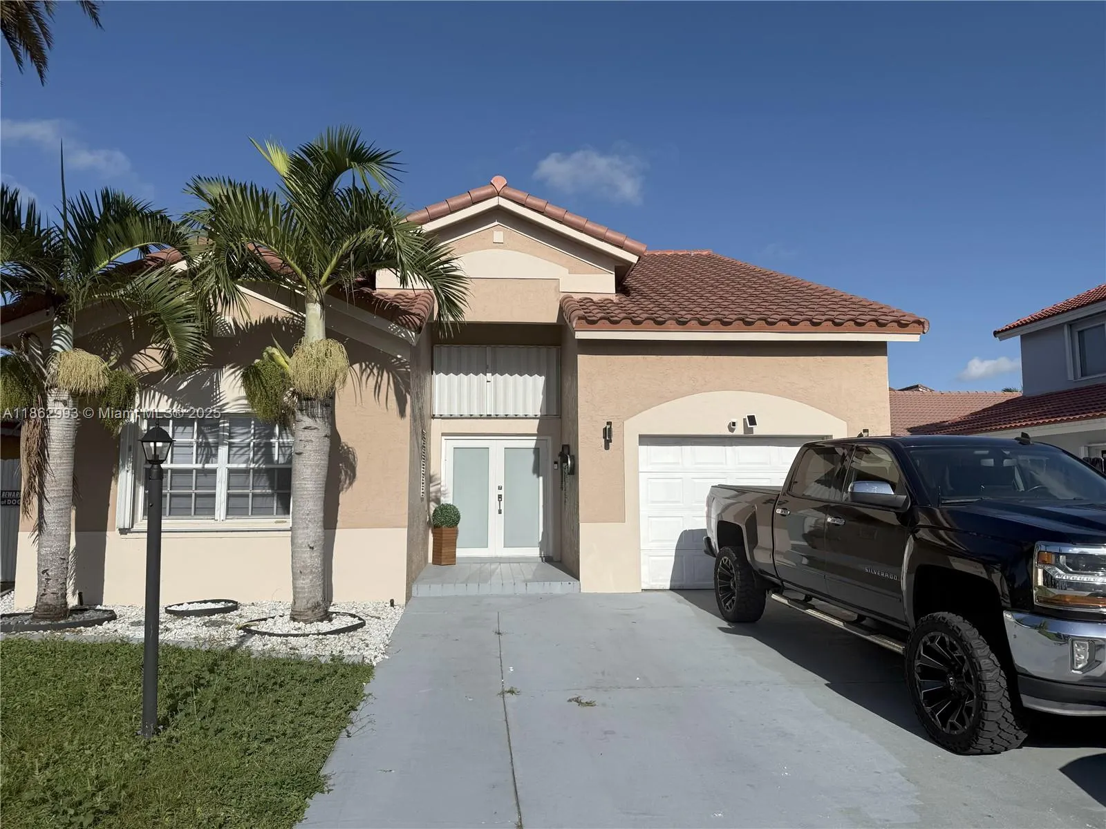 19018 NW 53rd Ct