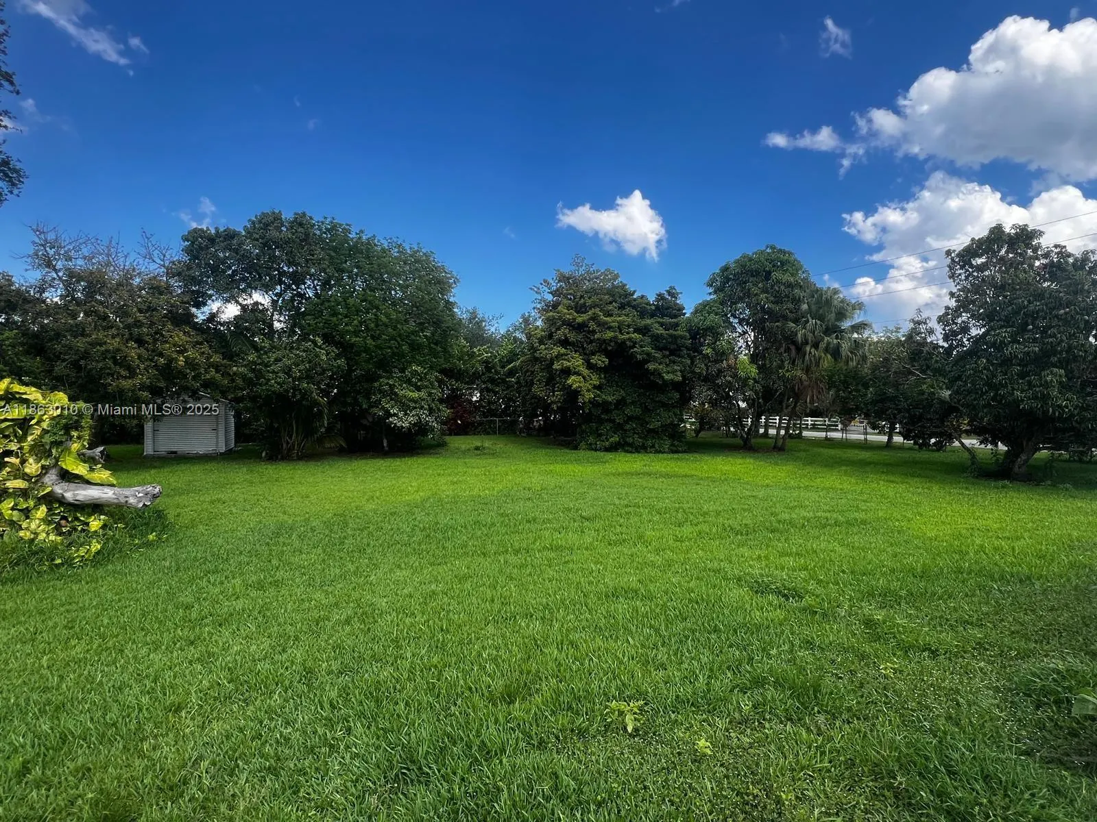 1590 SW 139th Ave