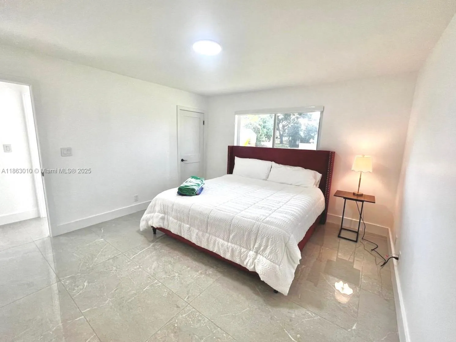 1590 SW 139th Ave