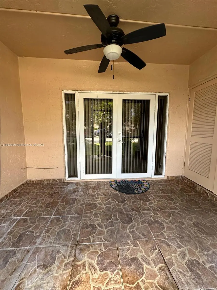 13707 Kendale Lakes Cir, #110
