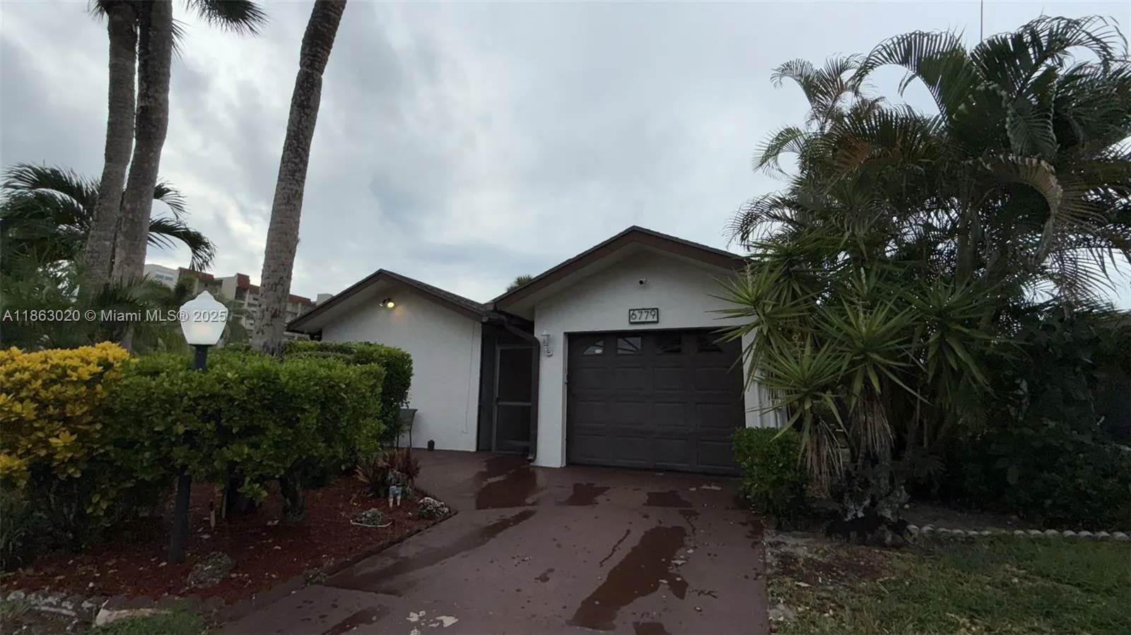 6779 Kramer Ln