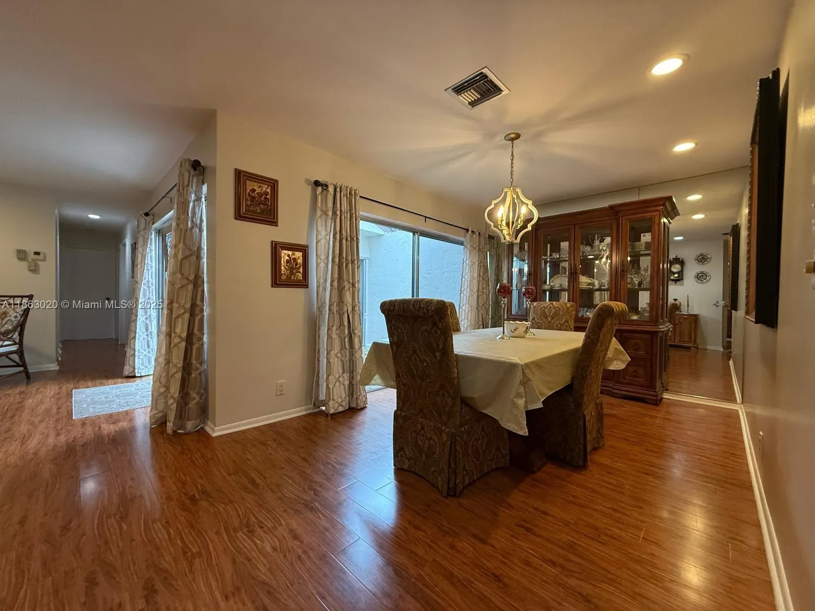 6779 Kramer Ln