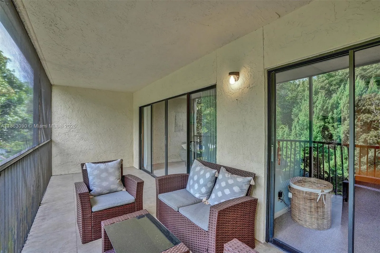 1786 Hammock Blvd, #218