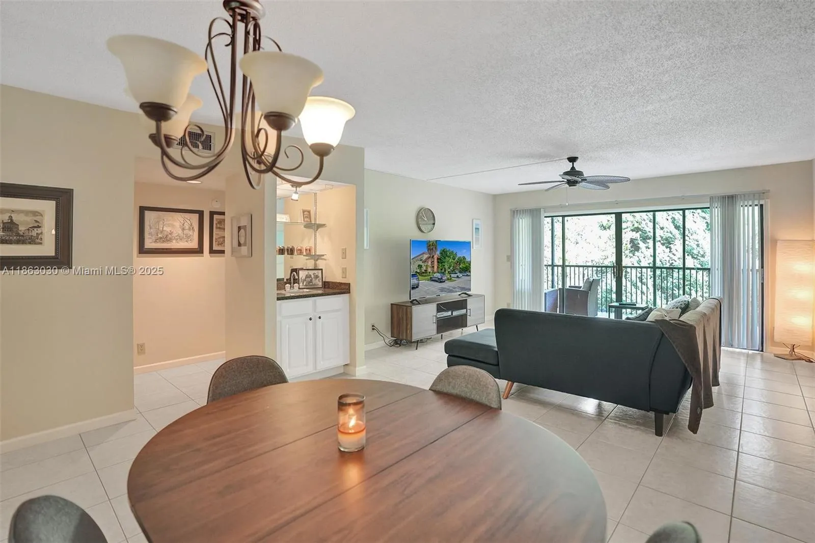 1786 Hammock Blvd, #218