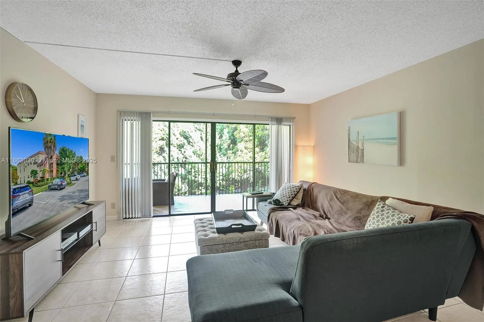 1786 Hammock Blvd, #218