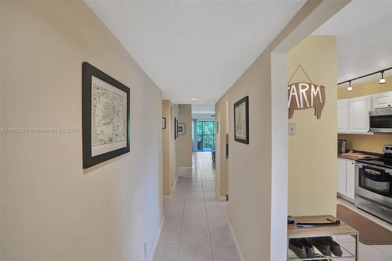 1786 Hammock Blvd, #218