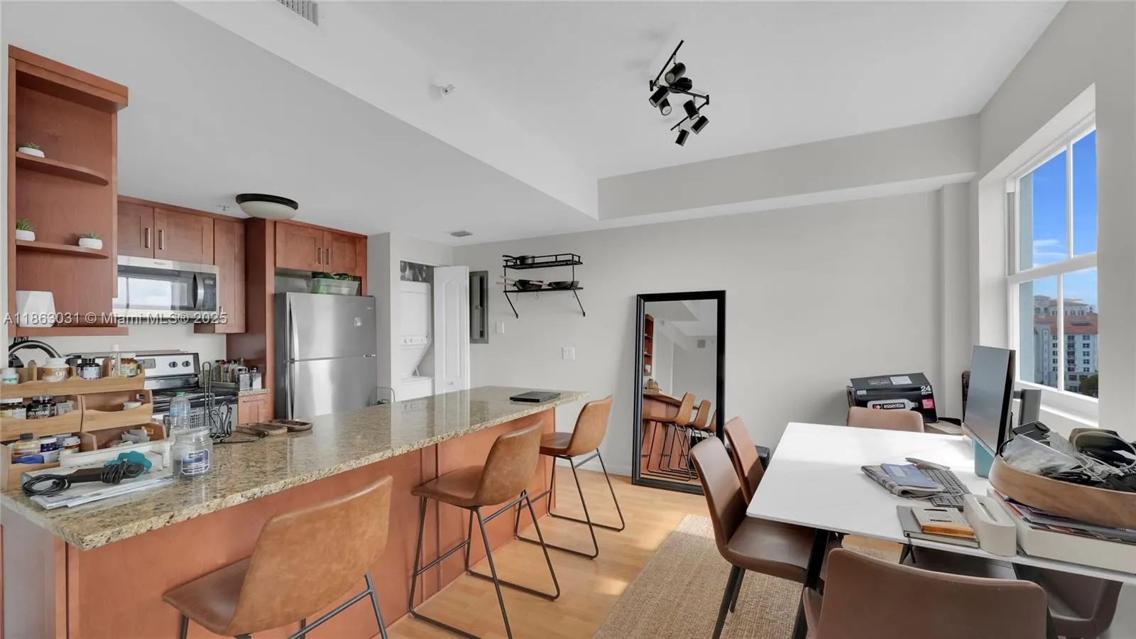 1627 SW 37th Ave, #701