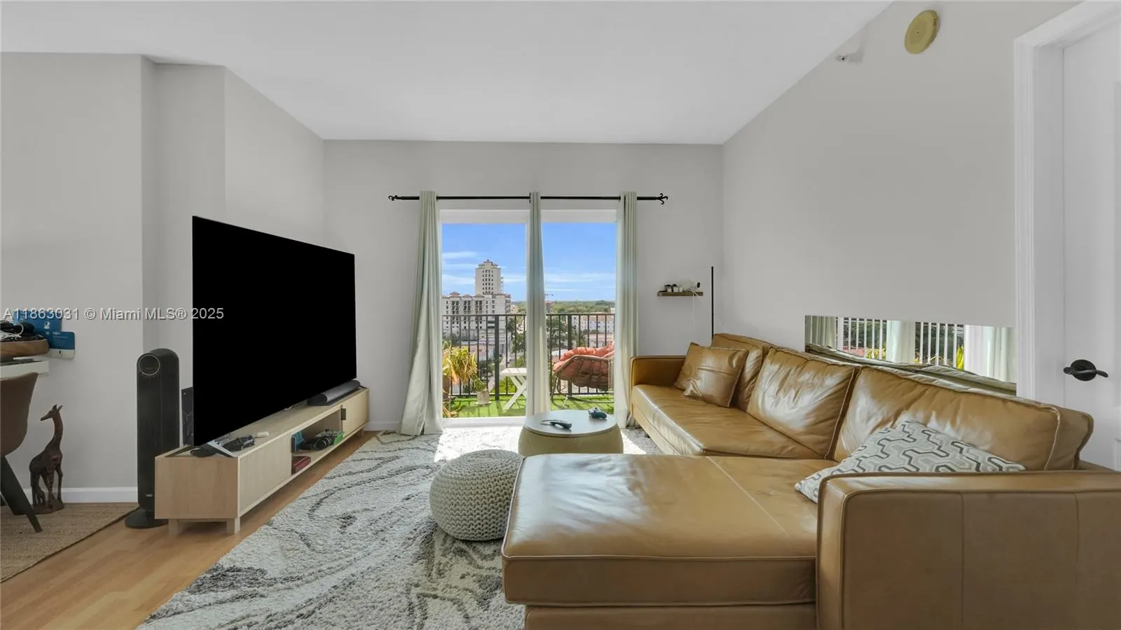 1627 SW 37th Ave, #701