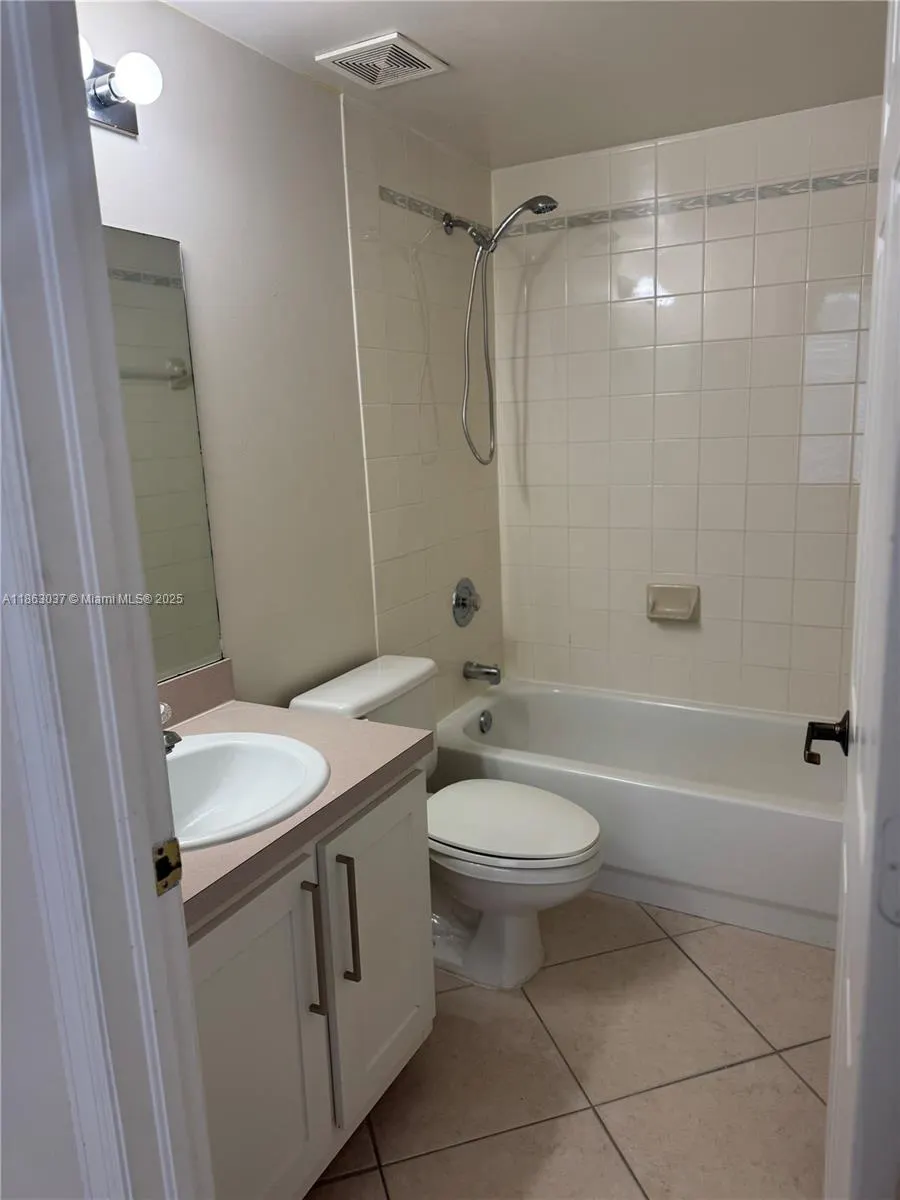 775 SW 148th Ave, #1606