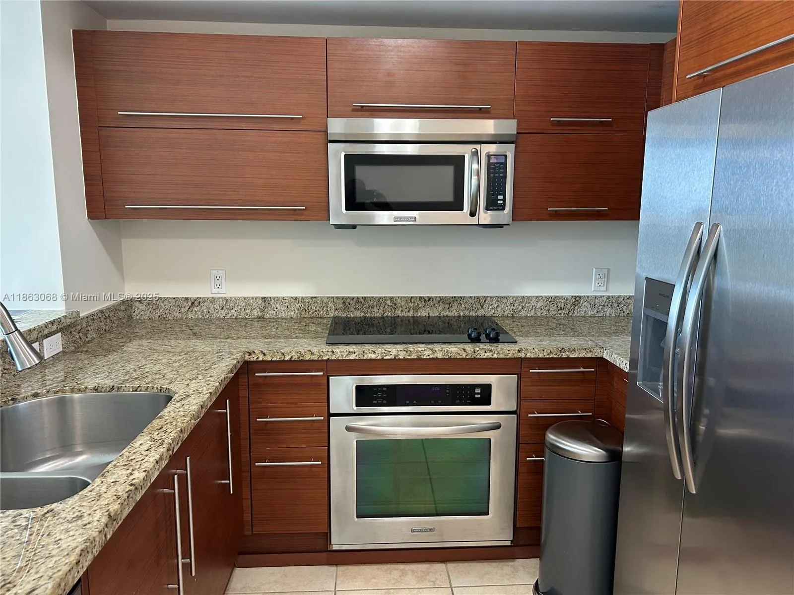2681 N Flamingo Rd, #1102S