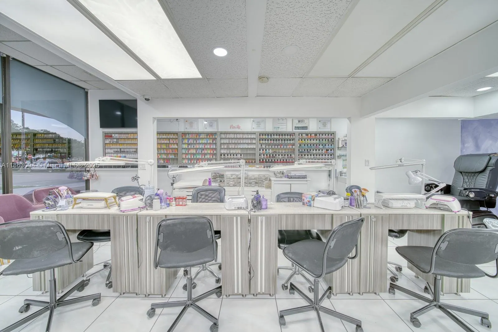 Full Service Beauty Salon On Flagler St