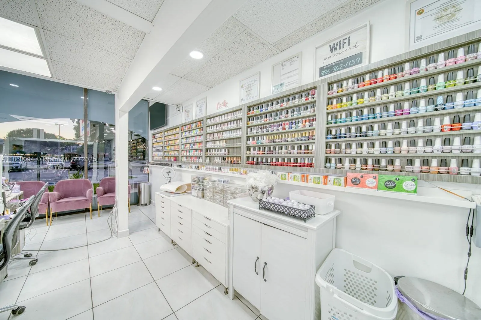 Full Service Beauty Salon On Flagler St