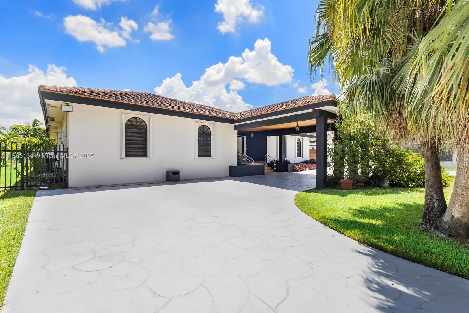 161 SW 129th Ave