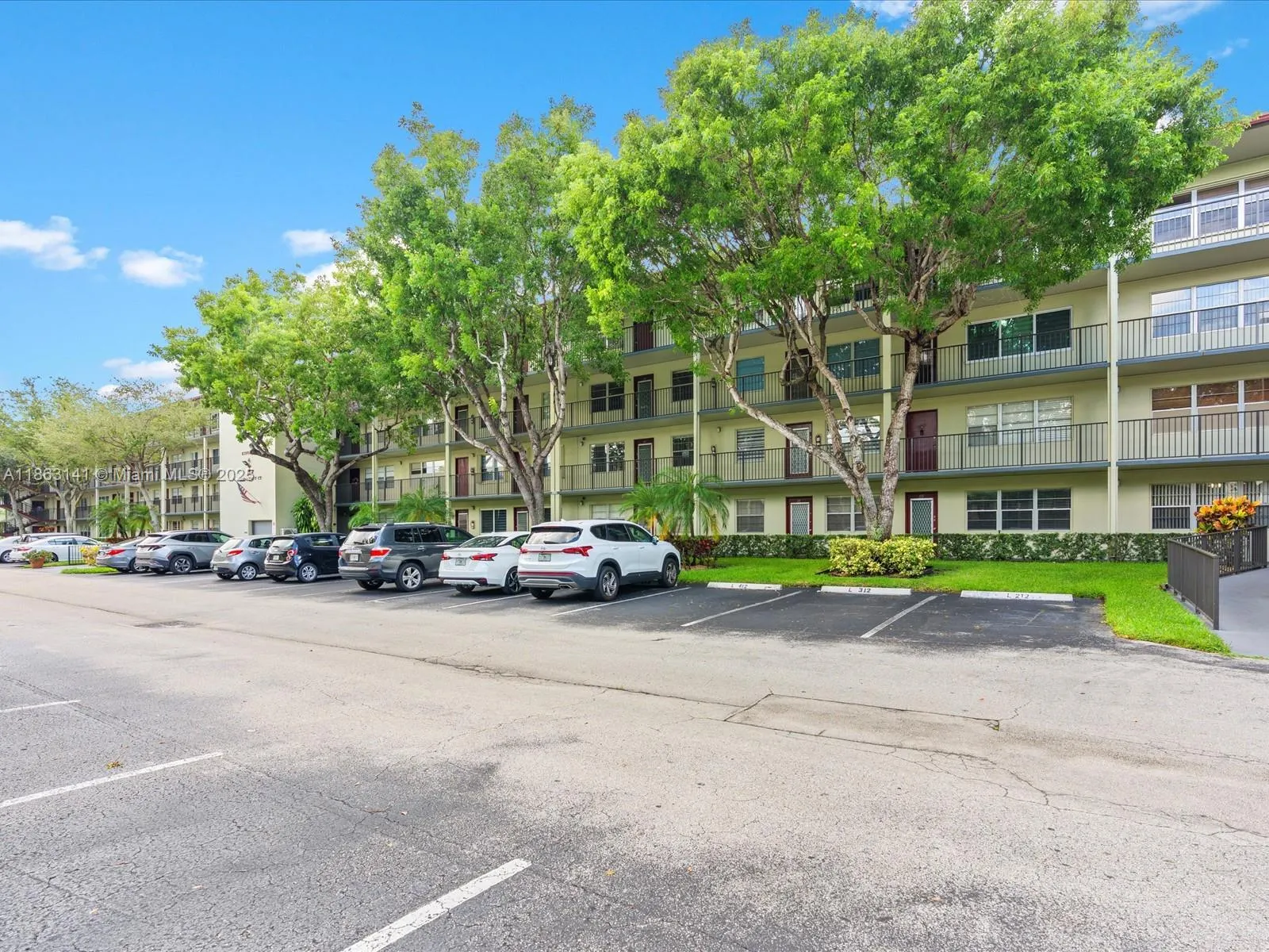 13250 SW 7th Ct, #317L