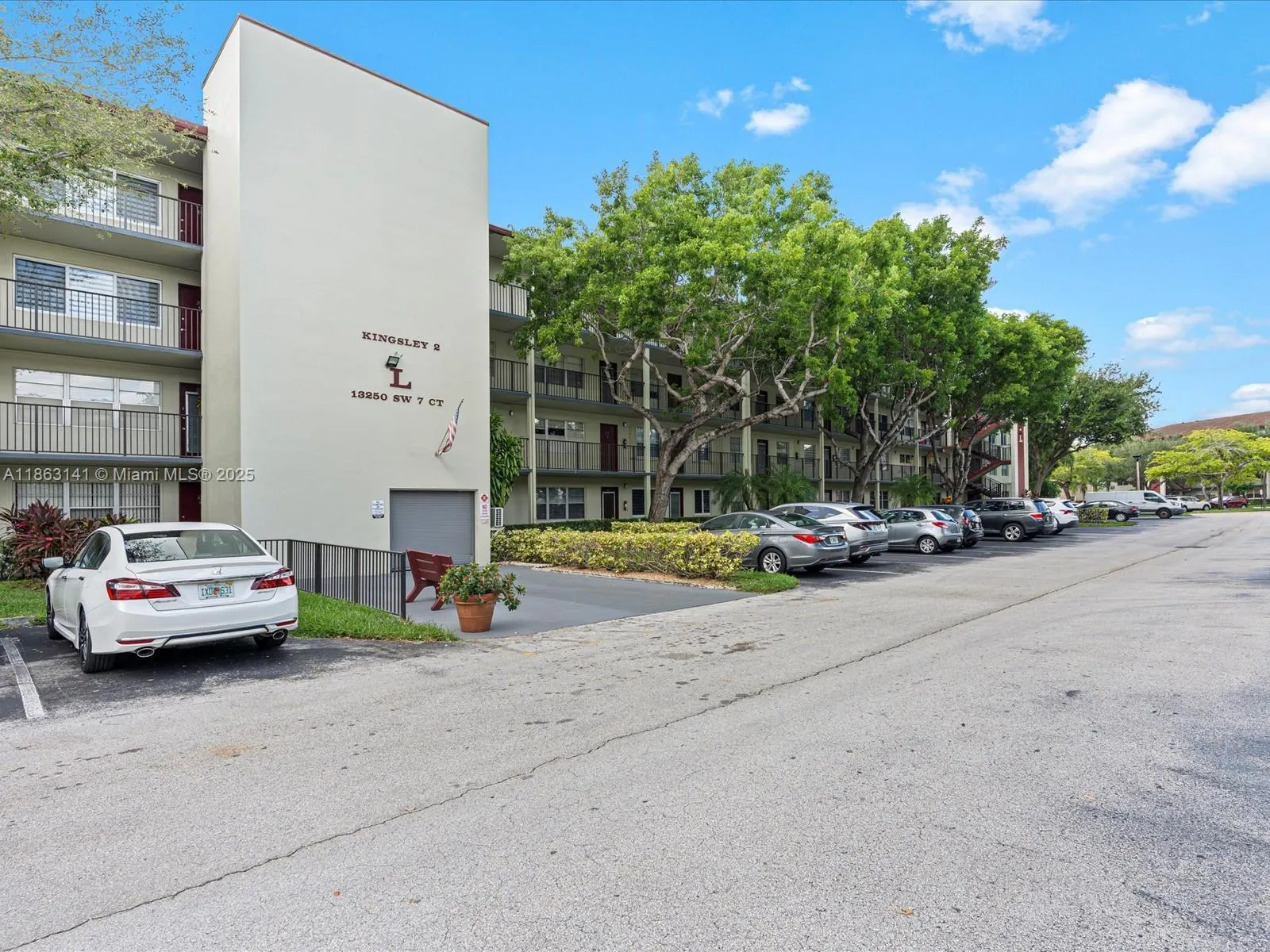 13250 SW 7th Ct, #317L