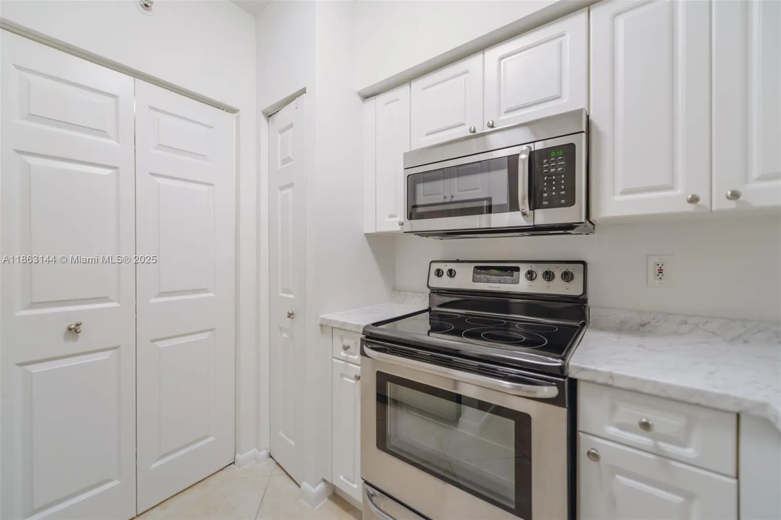 17100 N Bay Rd, #1303