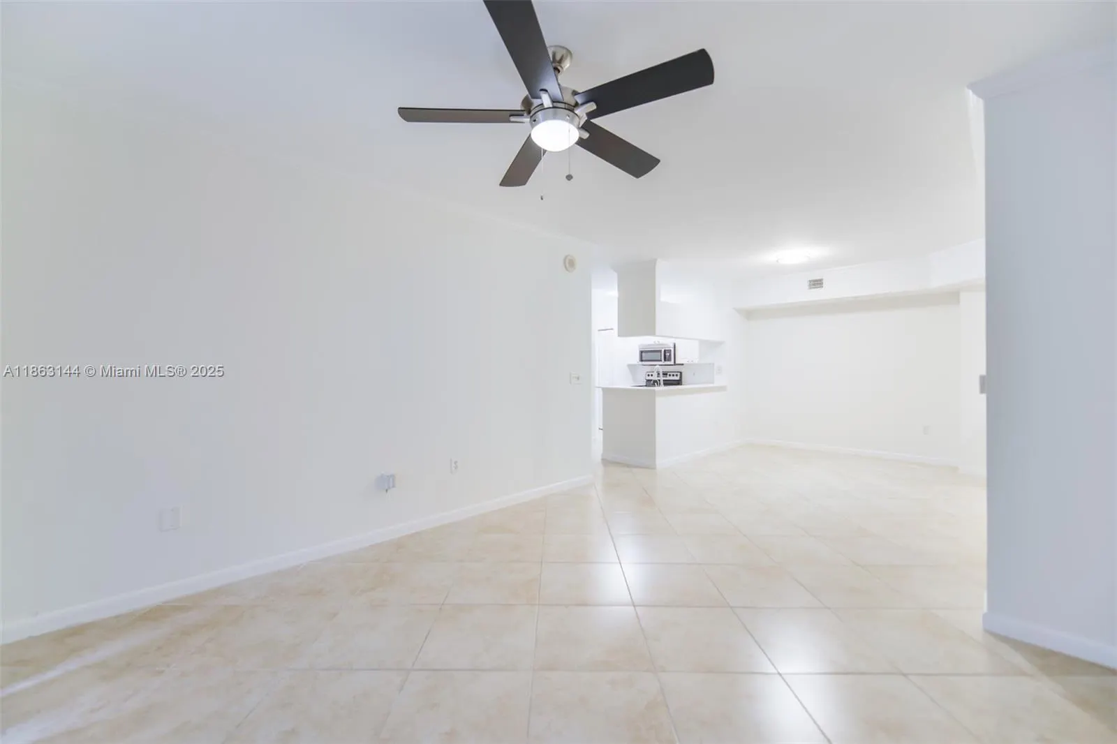 17100 N Bay Rd, #1303