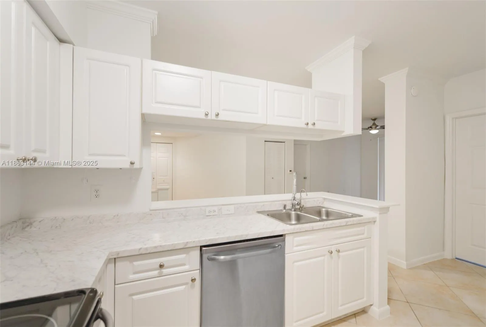 17100 N Bay Rd, #1303
