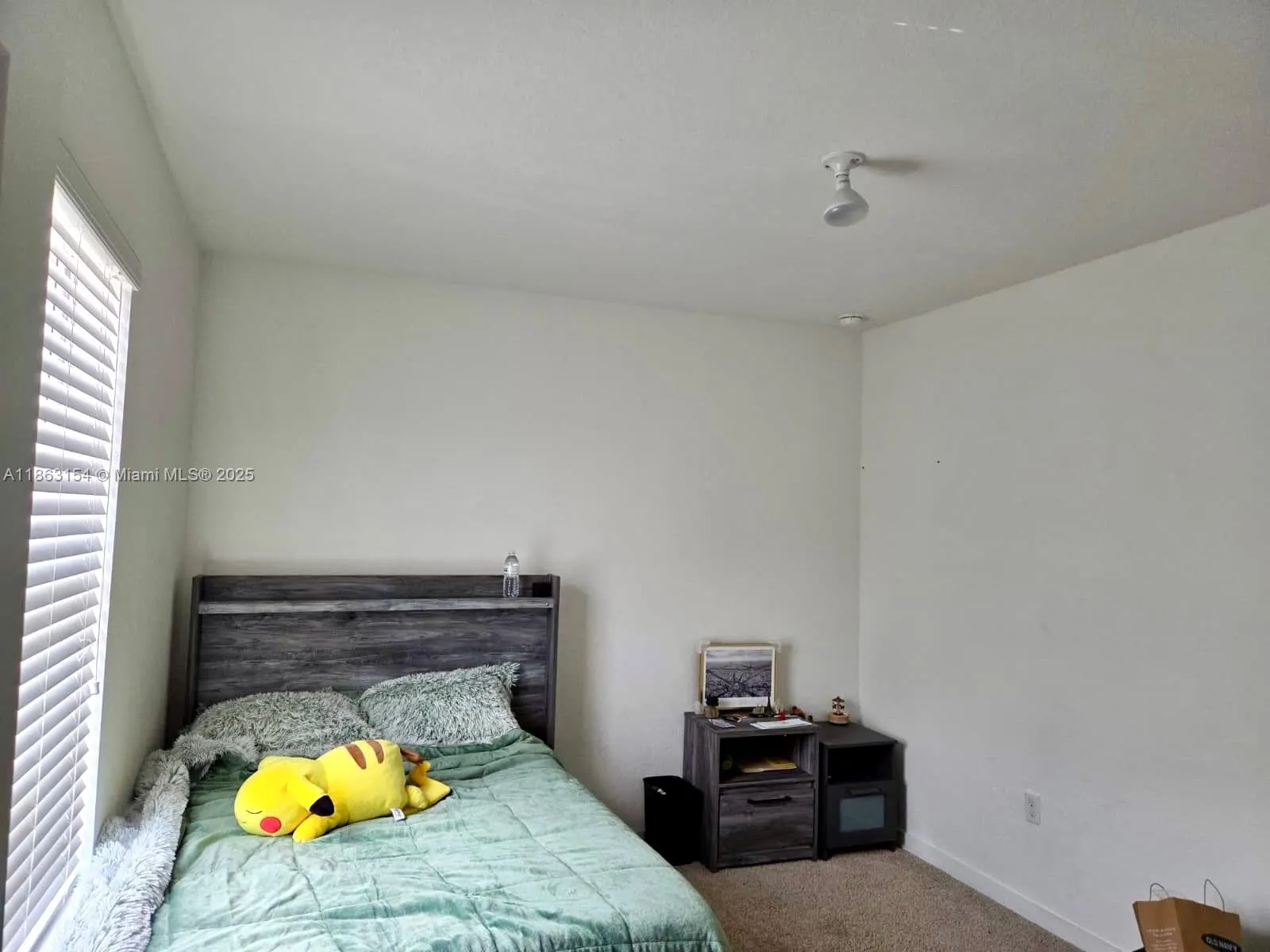 654 NE 5th Way