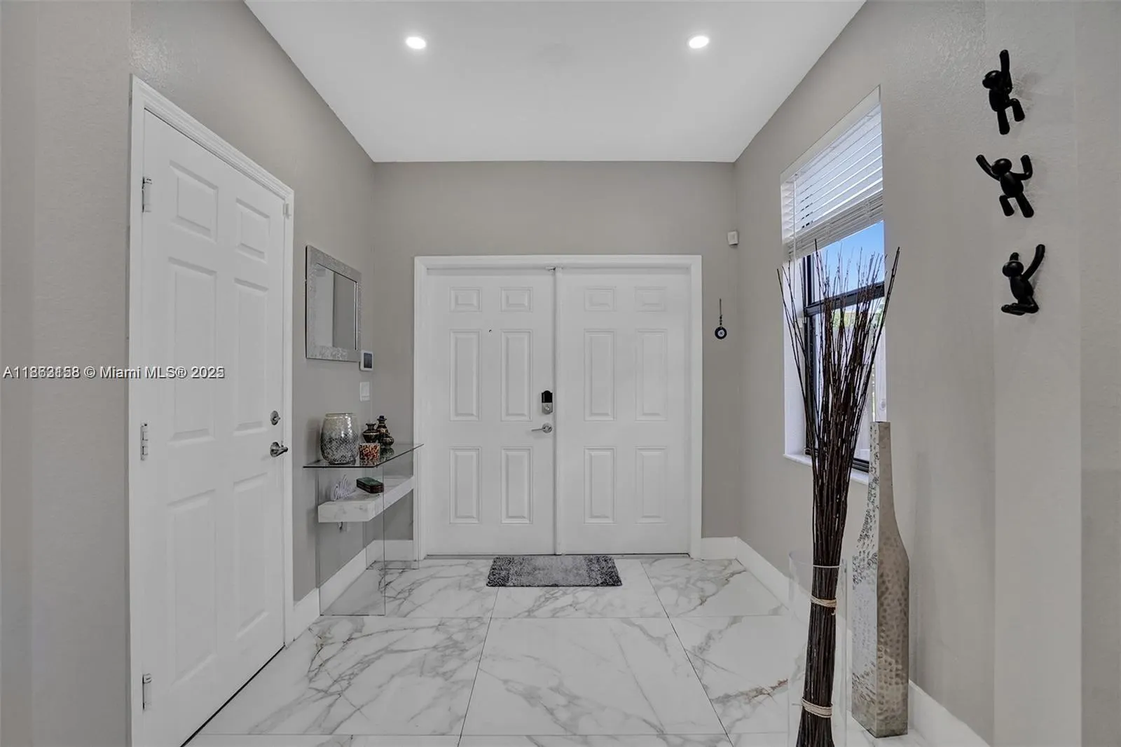 268 NE 210th Way, #0