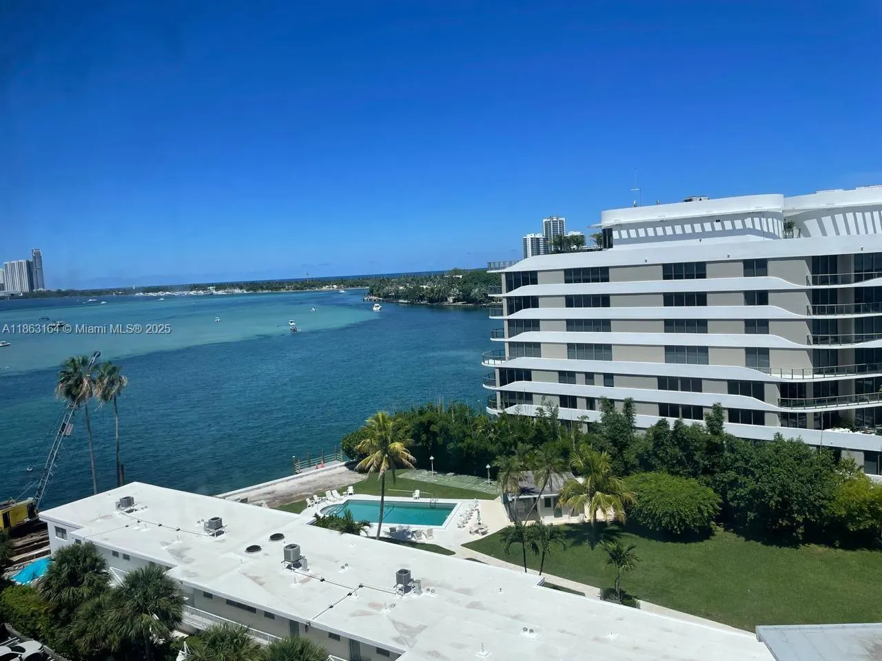 10350 W Bay Harbor Dr, #9H