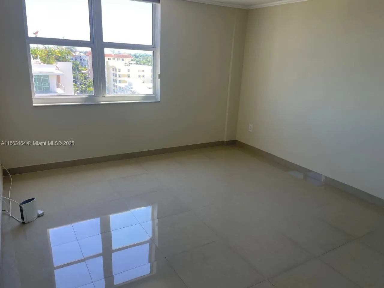 10350 W Bay Harbor Dr, #9H