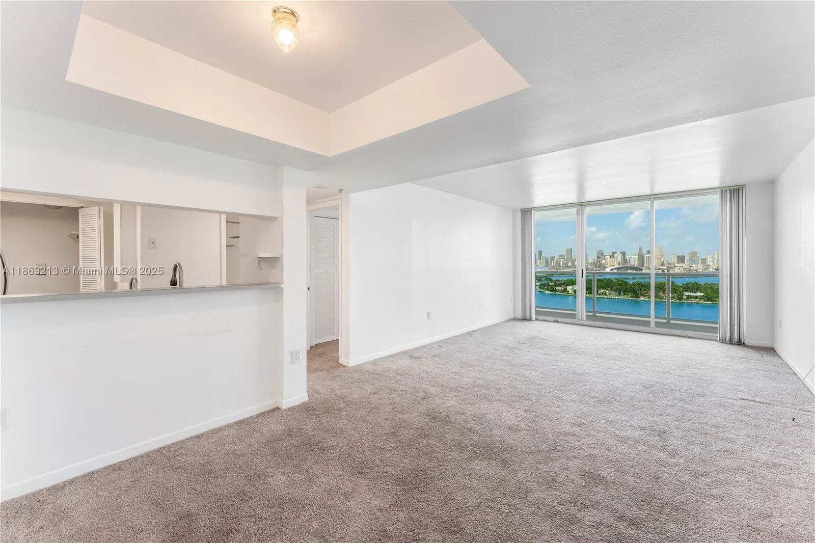 650 West Ave, #2305