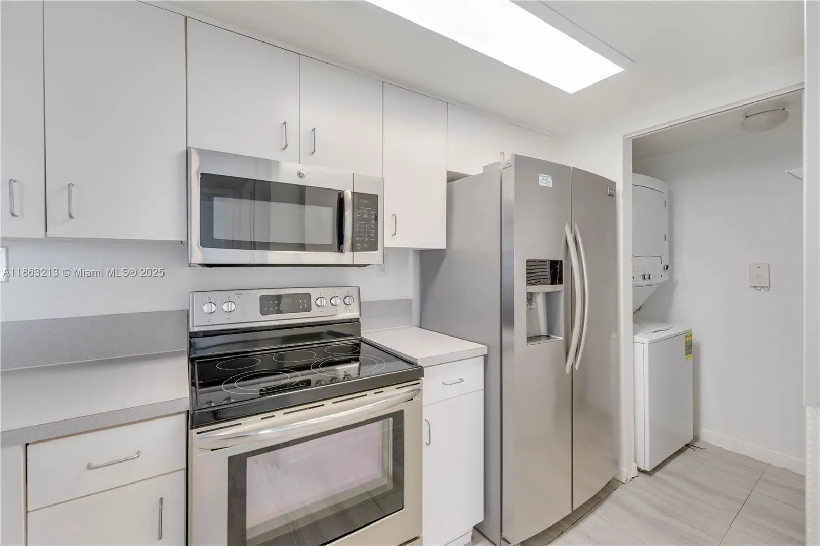 650 West Ave, #2305