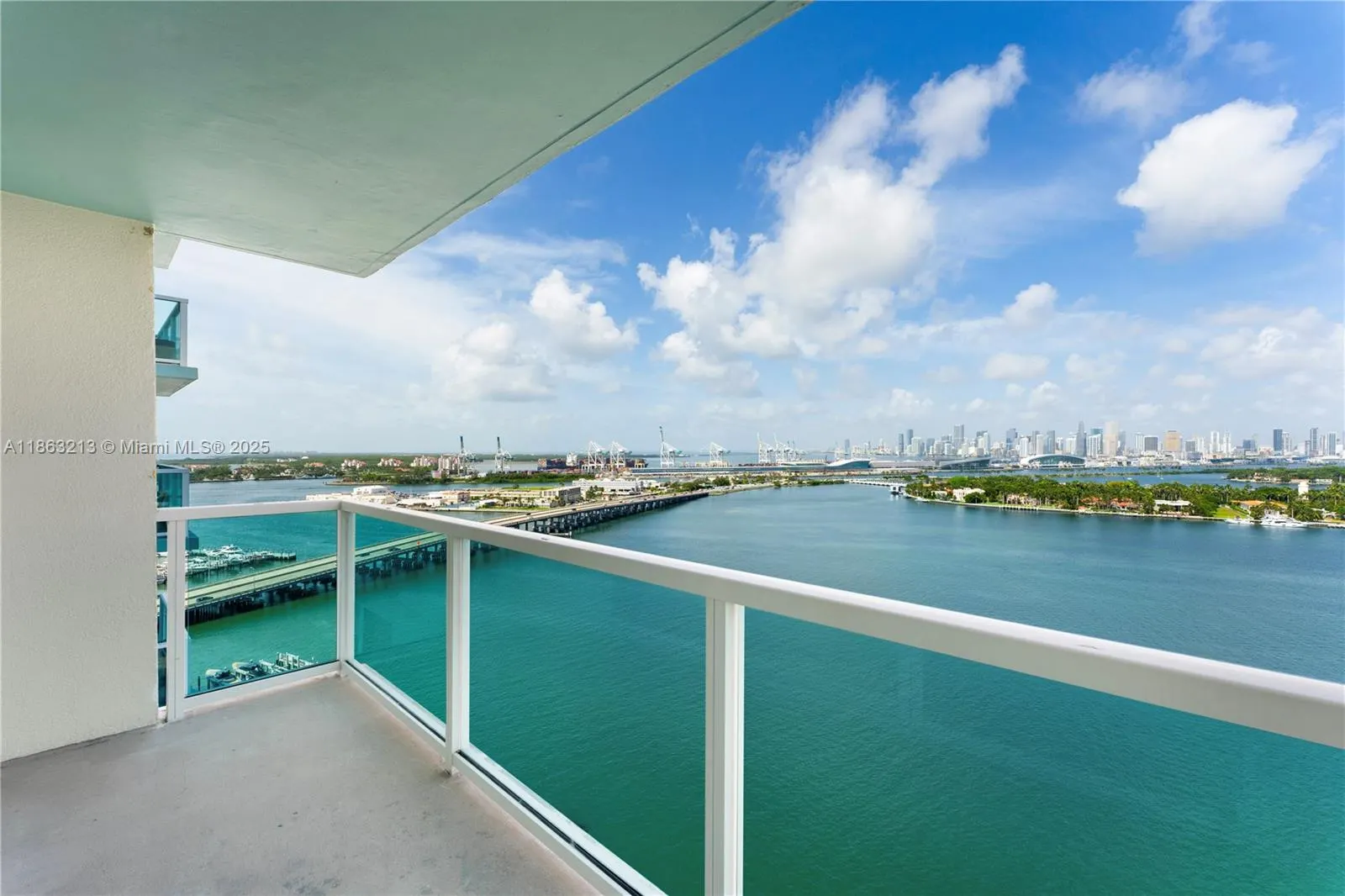 650 West Ave, #2305