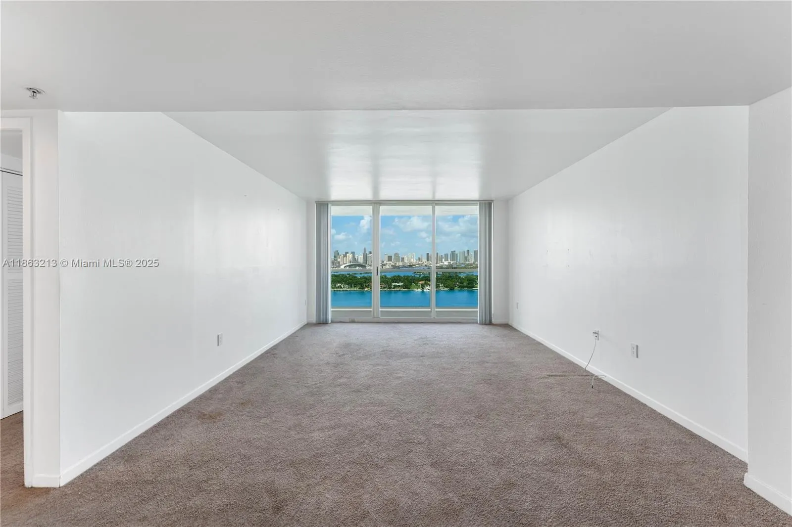 650 West Ave, #2305