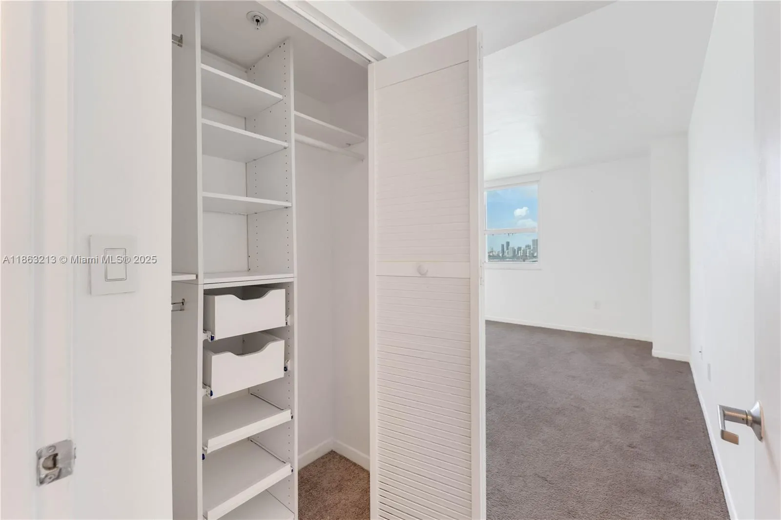 650 West Ave, #2305