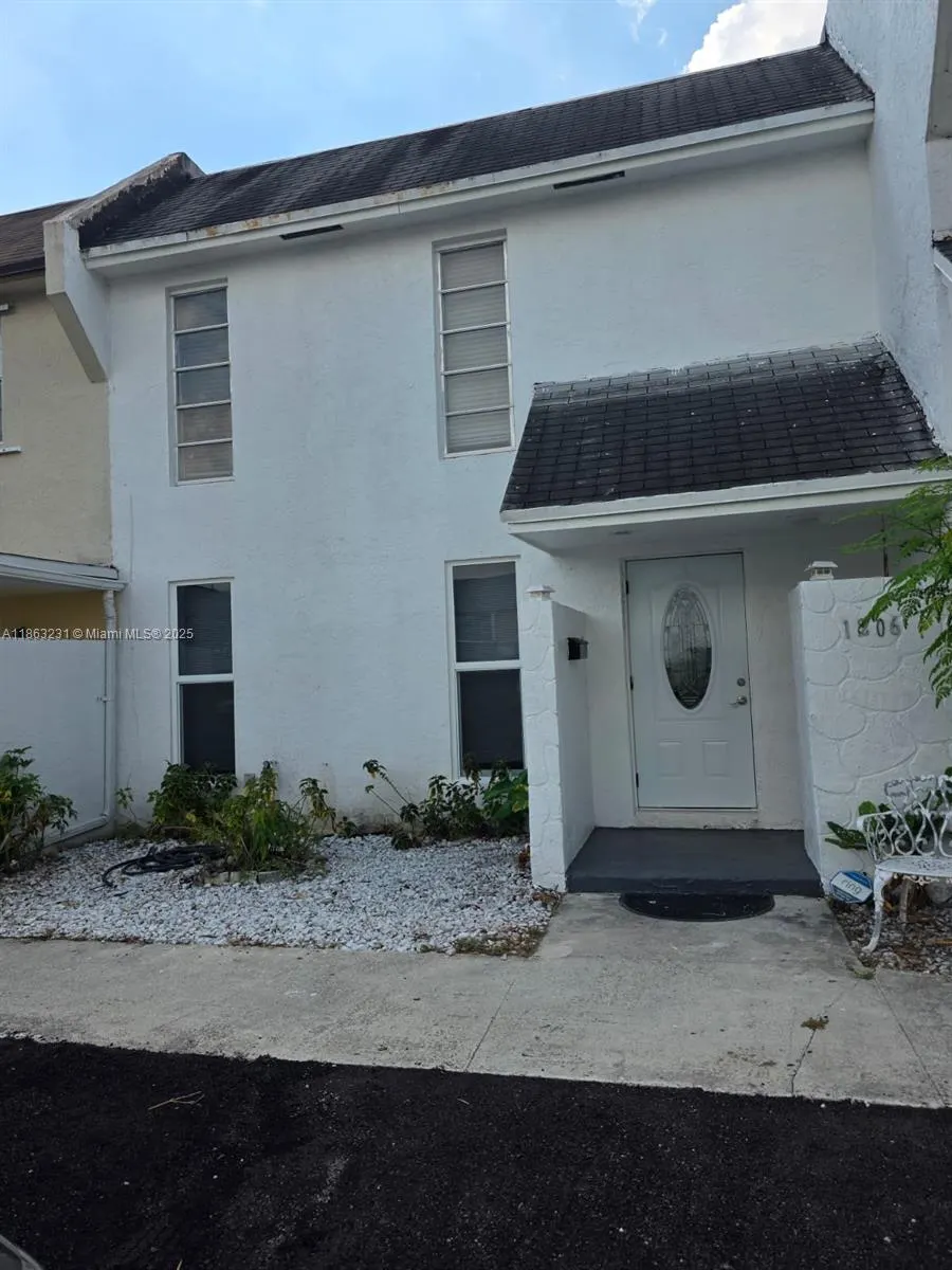1206 Seaview, #1206