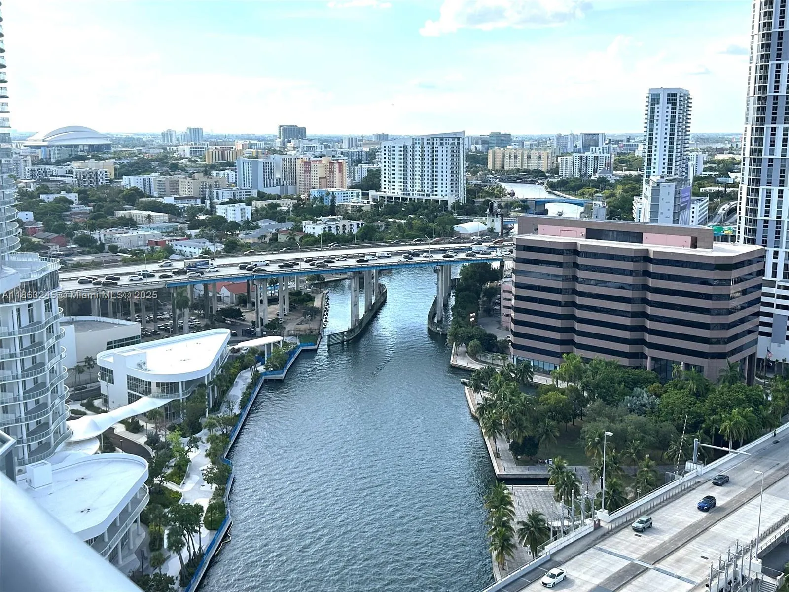 185 SW 7th St, #2307