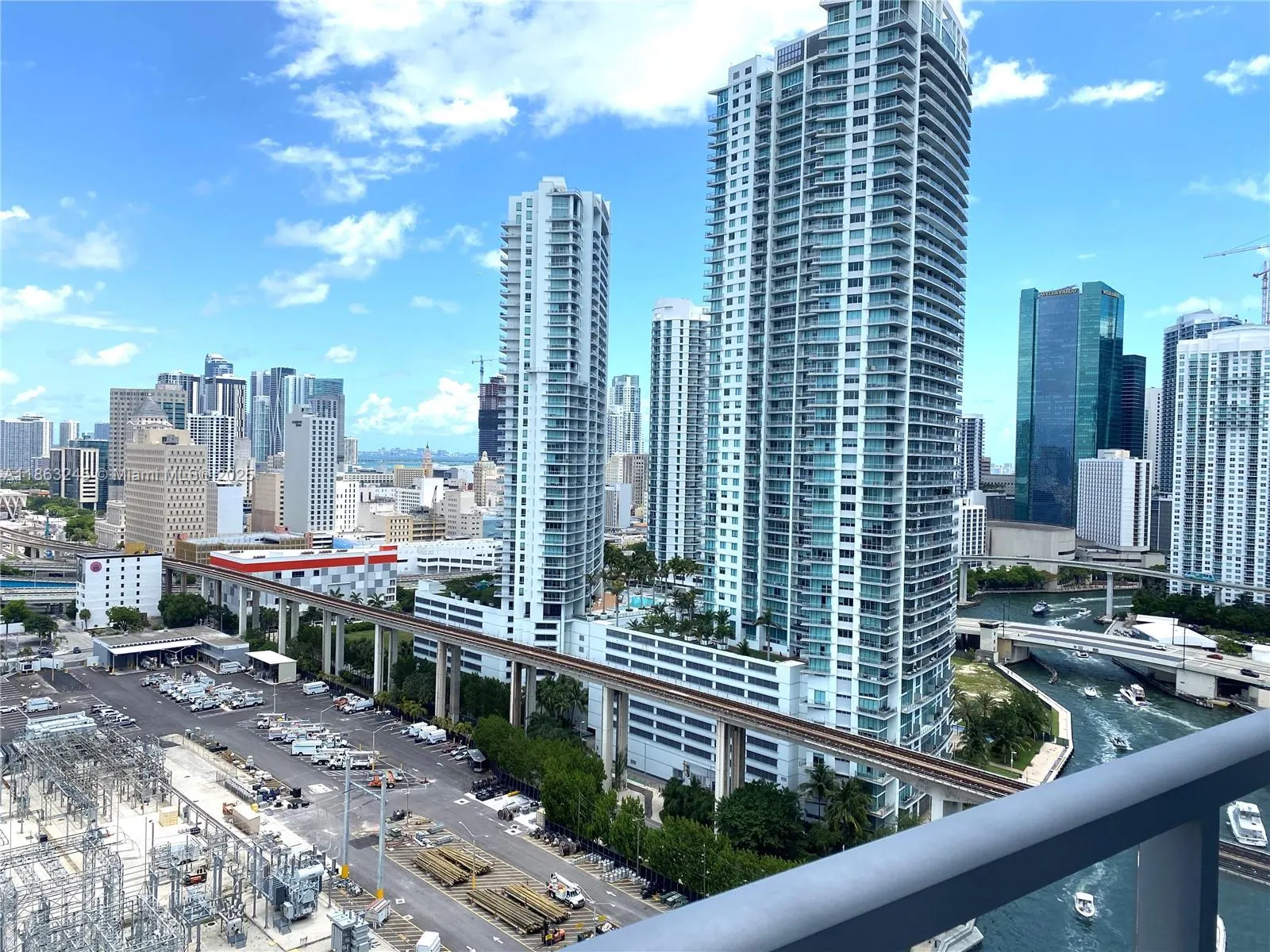 185 SW 7th St, #2307