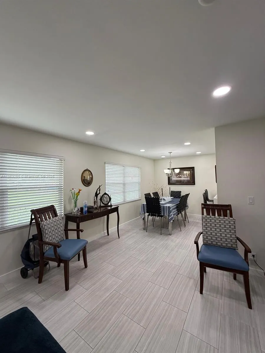 150 SW 134th Way, #101R
