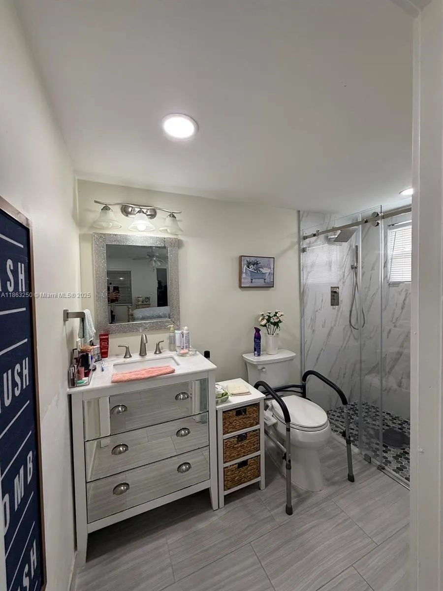 150 SW 134th Way, #101R
