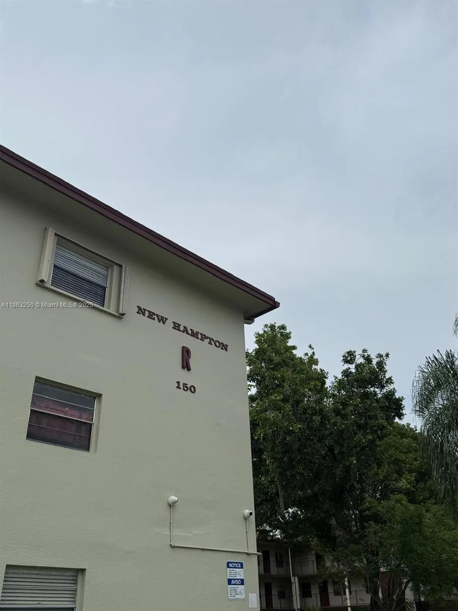 150 SW 134th Way, #101R