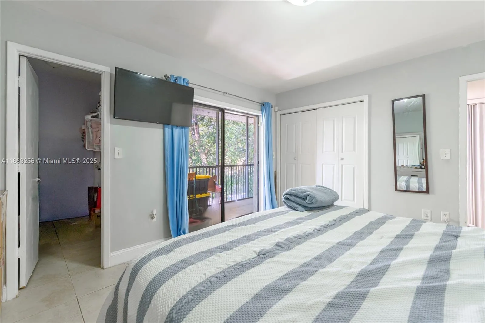 10370 SW 220th St, #220