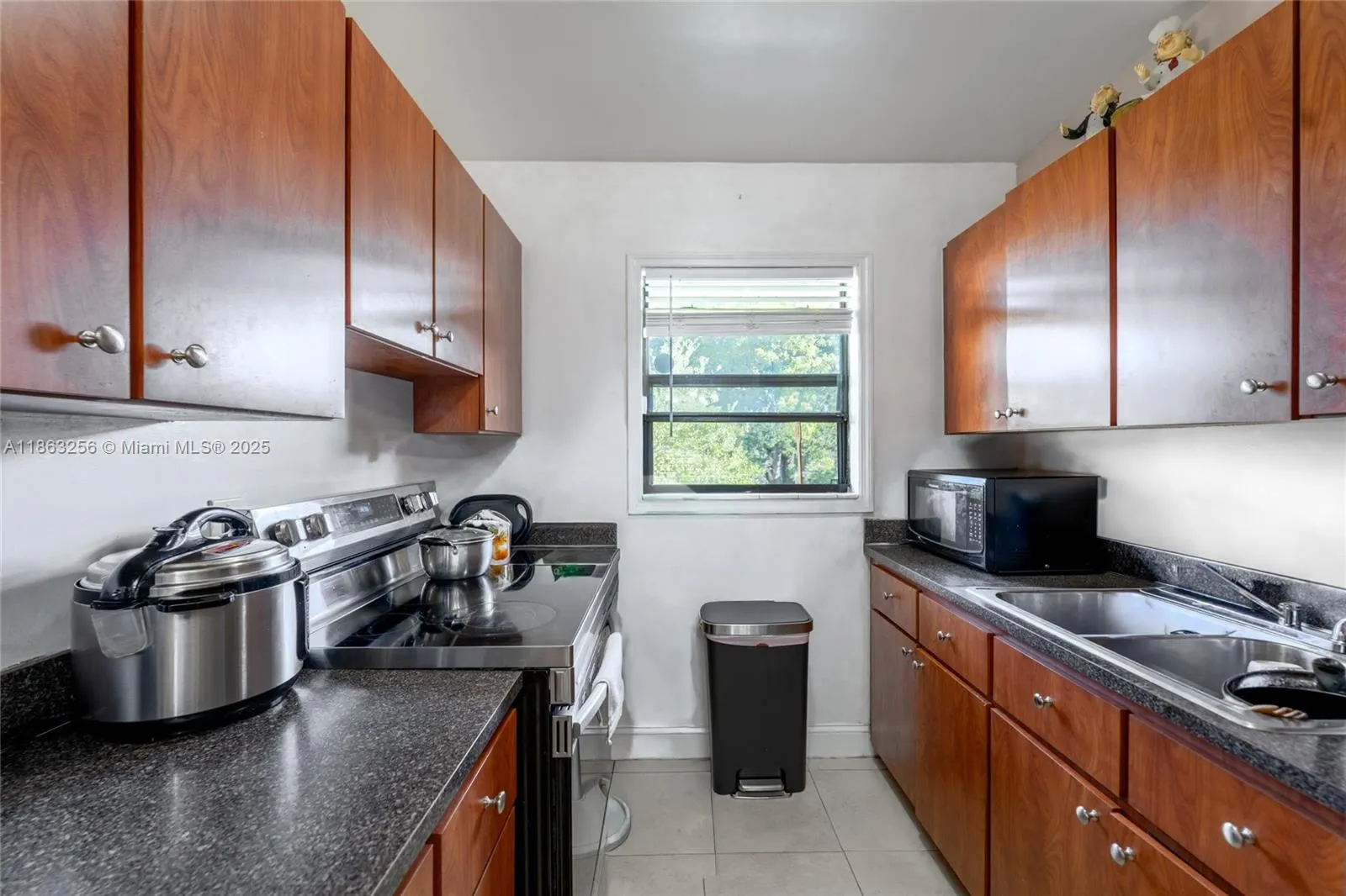 10370 SW 220th St, #220