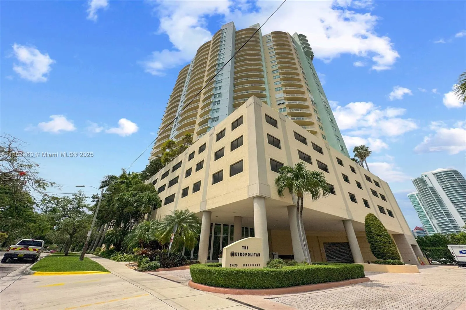 2475 Brickell Ave, #2002