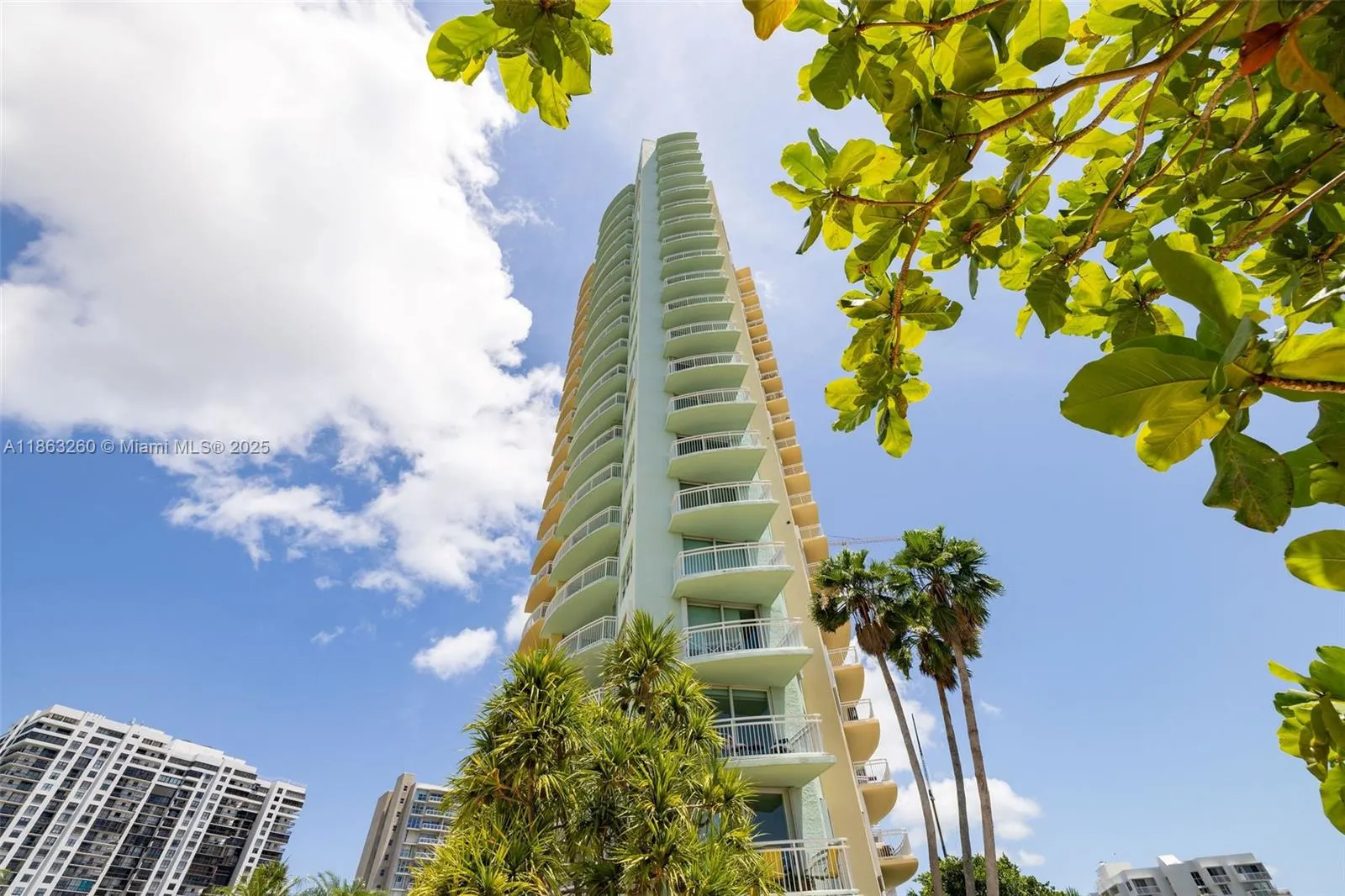 2475 Brickell Ave, #2002