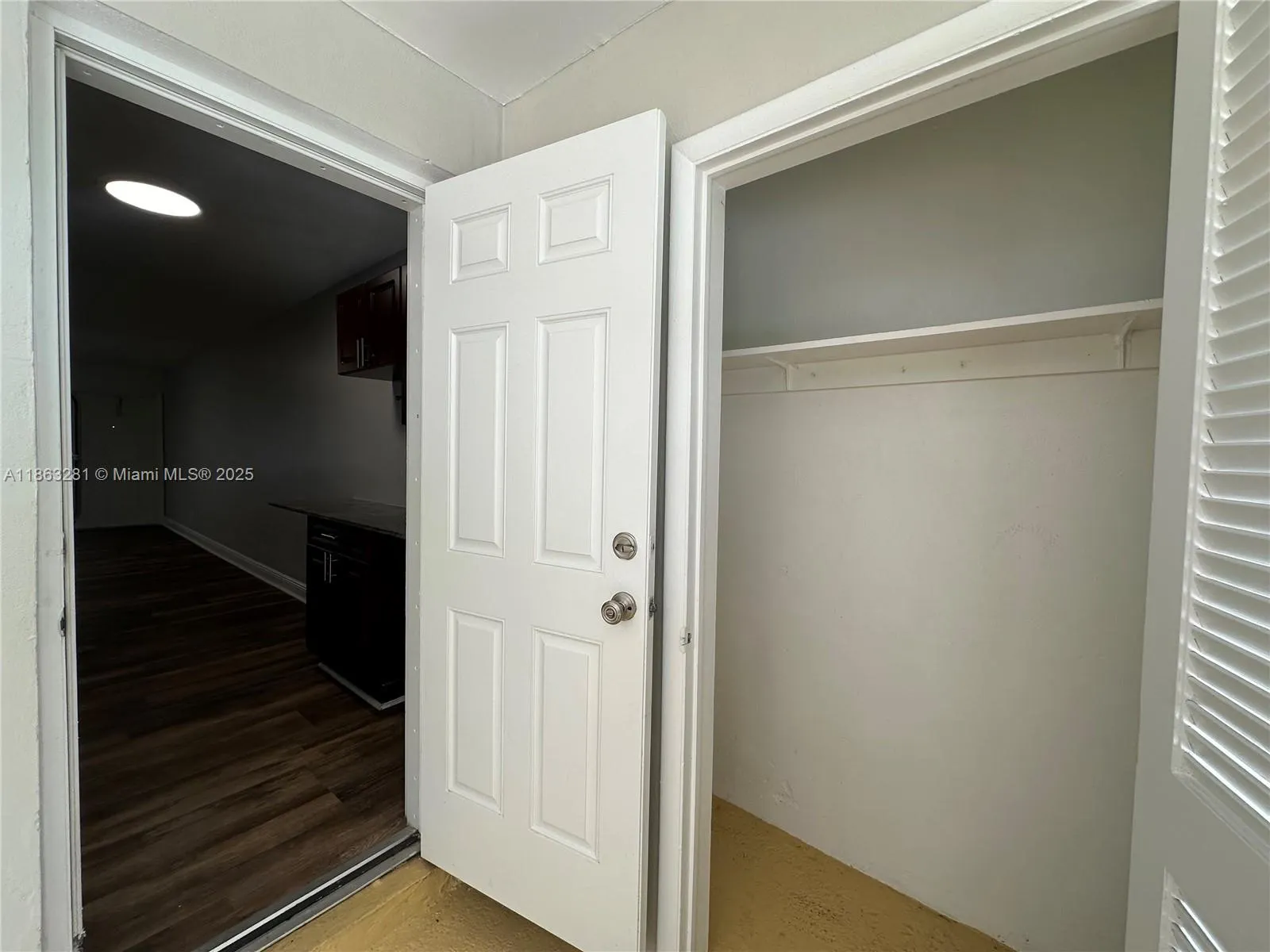 110 NE 19th Ave, #18