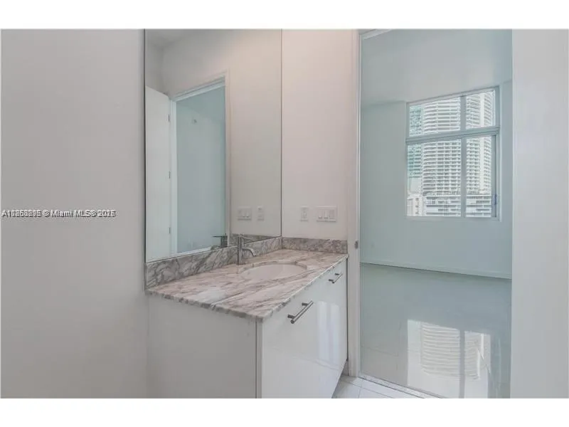 500 Brickell Ave, #1101
